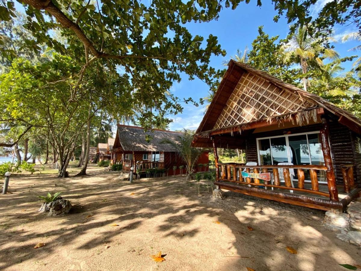 Kohjum Freedom Resort Кох-Юм Экстерьер фото